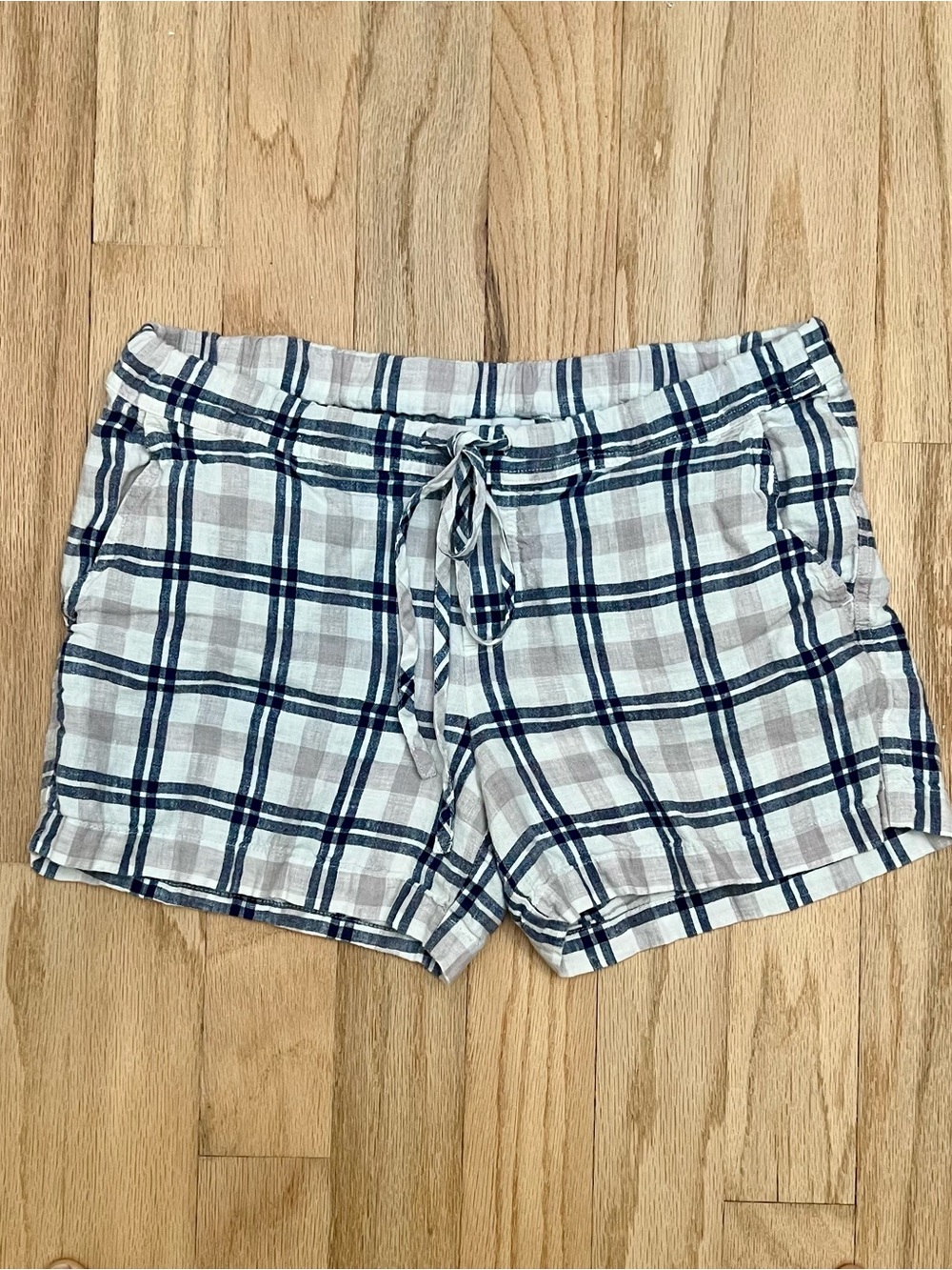 Allen Allen Navy & Cream Plaid Linen, Drawstring shorts M